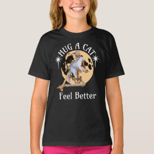 Camiseta Abraçar um gato, sentir melhor esqueleto abraçando