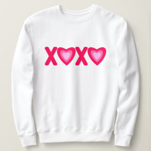 Camiseta Abraços Beijos Adoram Corações