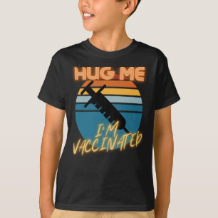 Camiseta Abraços Livres Covid Vacinado Abraço-Me Agora