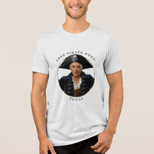 Camiseta Abraços Piratas Gratuitos para o meu pai