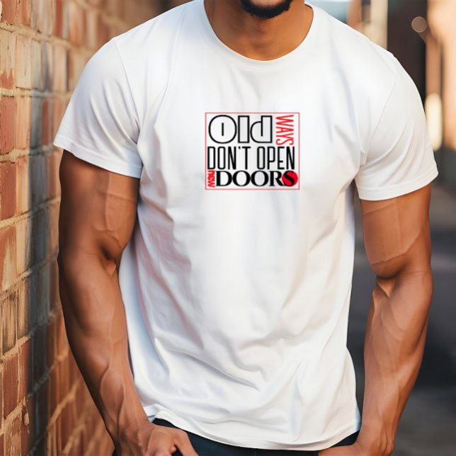 Camiseta Abrir a nova porta com a letra vermelha preta (Criador carregado)