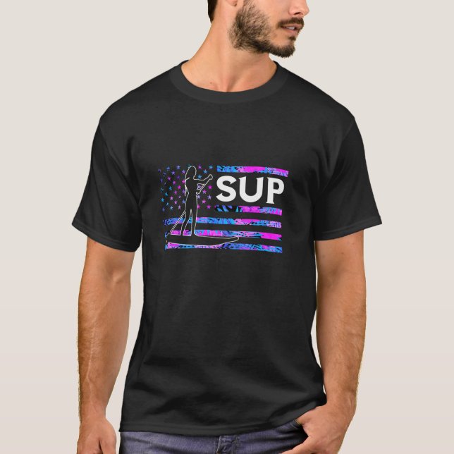 Camiseta Abstrato SUP Surfer Stand Up Paddleboard USA Ameri (Frente)