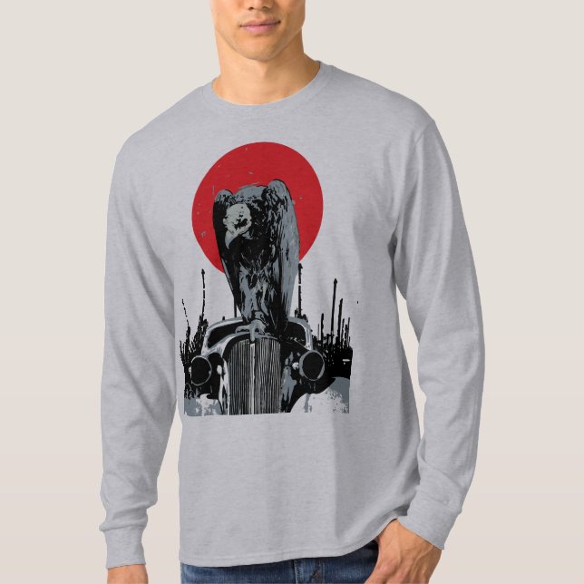 Camiseta Abutre em Carro Antigo com Sol Vermelho (Frente)