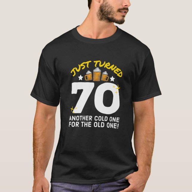 Camiseta Acabou De Virar 70 Frio Para O Antigo Nascimento D (Frente)