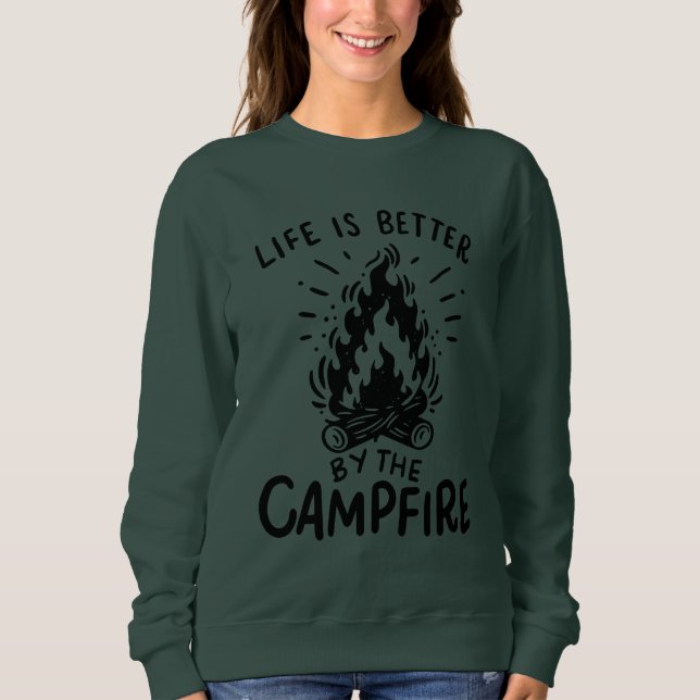 Camiseta Acampamento - A vida é melhor perto da fogueira (Frente)