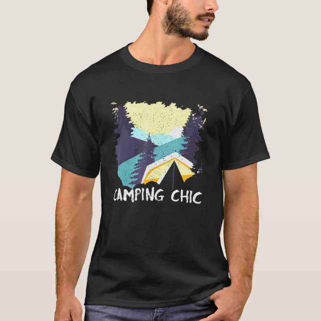 Camiseta Acampamento Chic Summer Camping Casal de acampamen (Frente)