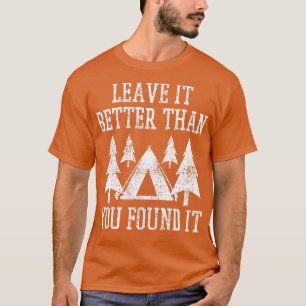 Camiseta Acampamento de Escoteiro Caminhando com Tenda de V