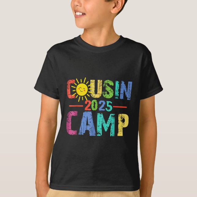 Camiseta Acampamento de Primos 2025 Acampamento Fogueira Fé (Frente)
