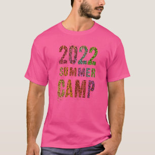 Camiseta Acampamento de Verão Vintage 2022 Estampa de Leopa