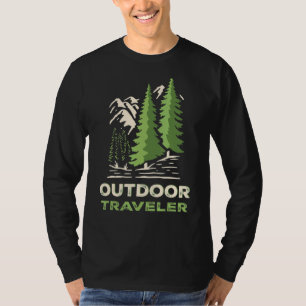 Camiseta Acampamento de Viajante ao Exterior