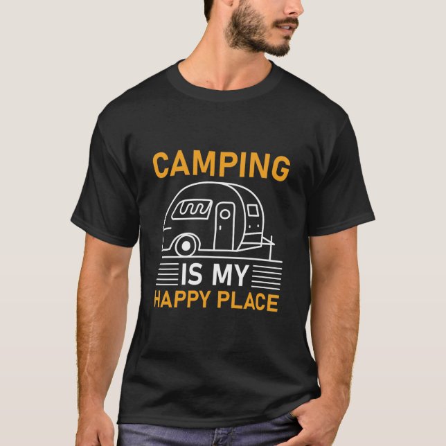 Camiseta Acampamento É Meu Lugar Feliz - Presente de acampa (Frente)