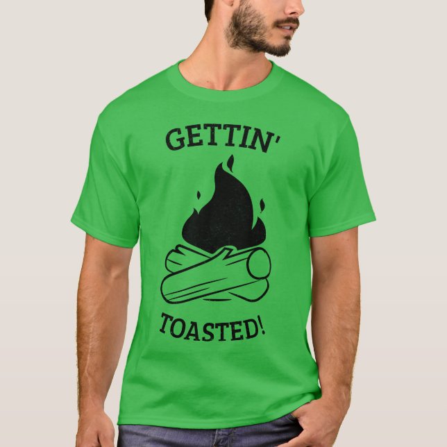 Camiseta Acampamento engraçado Gettinoasted (Frente)