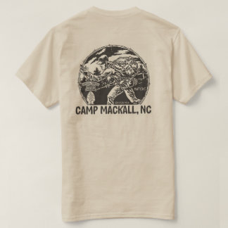 Camiseta "Acampamento Mackall" - dossel triplo - traseiro