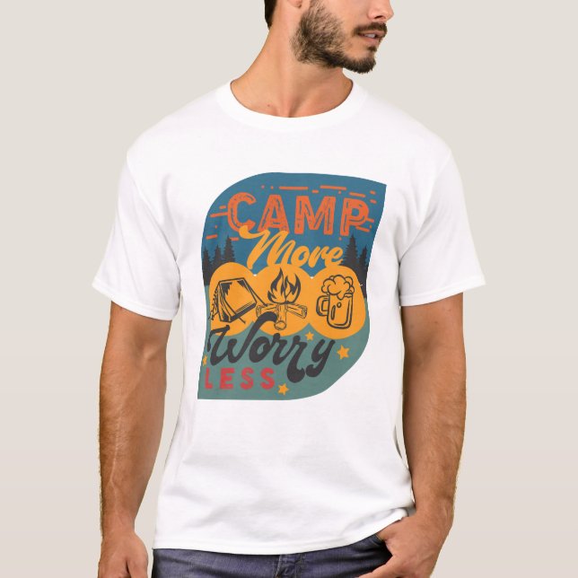 Camiseta Acampamento Mais Preocupado Menos (Frente)