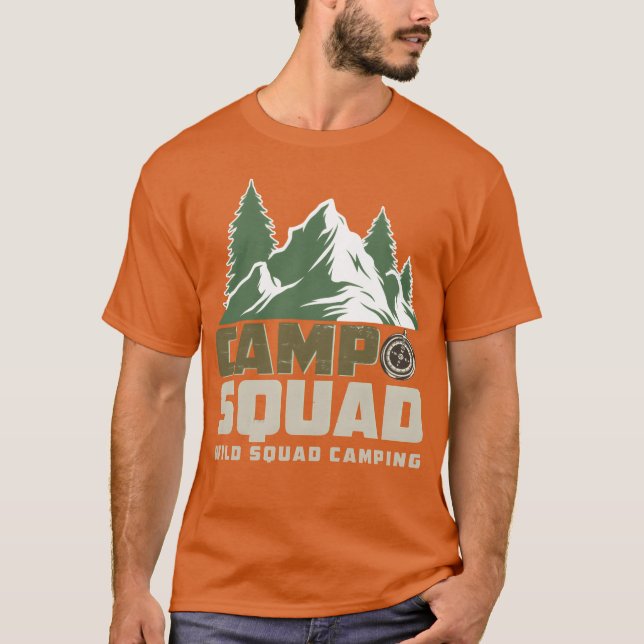 Camiseta ACAMPAMENTO WILD SQUAD retrô (Frente)