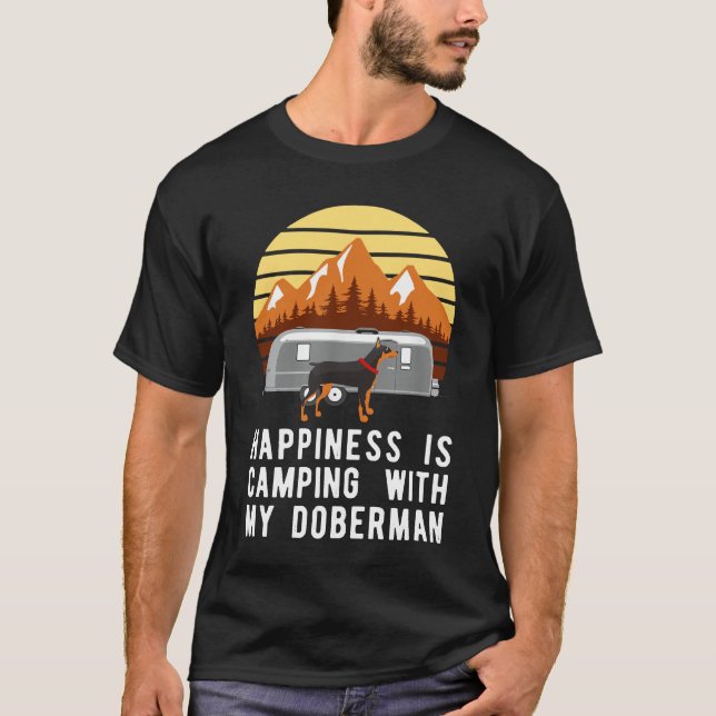 Camiseta Acampando com Doberman, Dono de Cachorro Acampante (Frente)