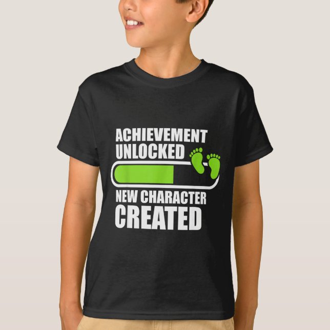 Camiseta Achievement Unlocked New Character D Funny Pregnan (Frente)
