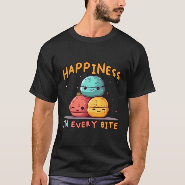 Camiseta Acontece Em Cada Macarão De Mordida (Frente)