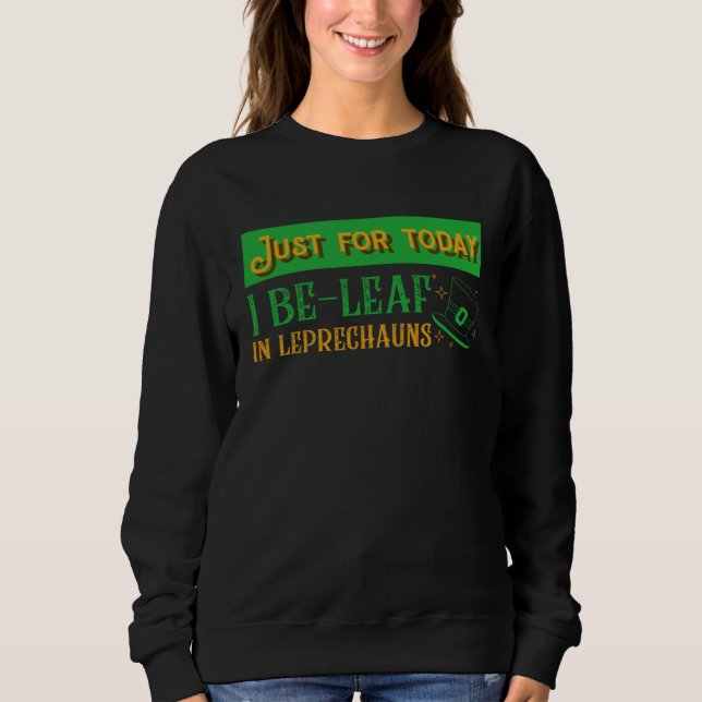 Camiseta Acredite Em Leprechauns Hoje Professora Sortuda Di (Frente)