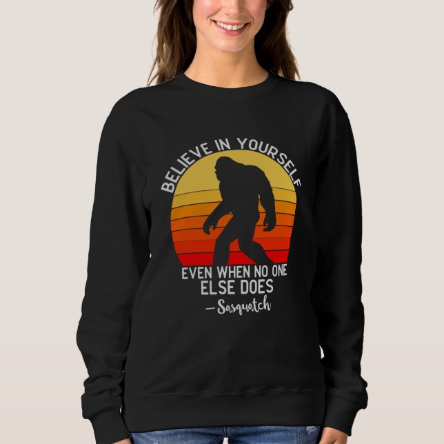 Camiseta Acredite em si mesmo | Retro Pé-Grande (Frente)