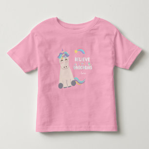 Camiseta Acredite em Unicórnios Garota Mágica Rosa Monogram