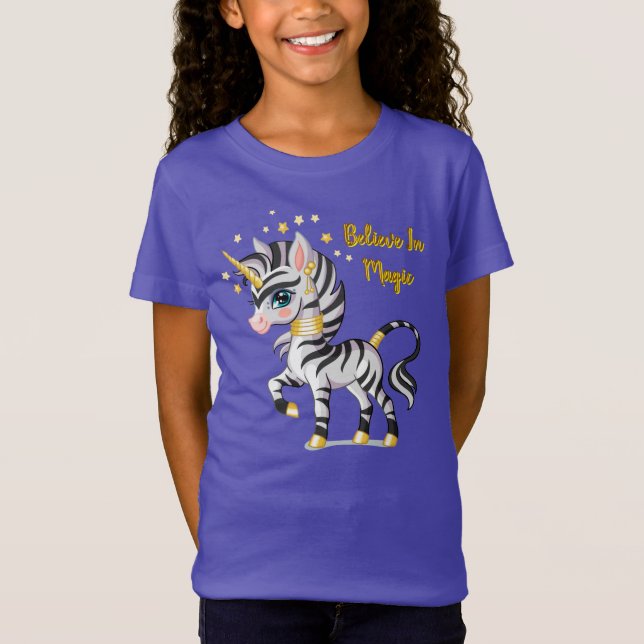 Camiseta Acredite Em Unicórnios Mágicos (Frente)