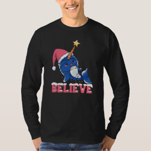 Camiseta Acredite nas Luzes de Fada de Neve de Natal Narwha