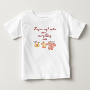 Camiseta Açúcar e especiarias e tudo o que é legal