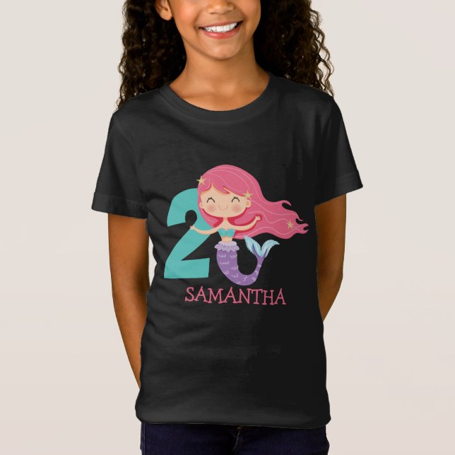 Camiseta Adella - Ariels, irmã mais velha do segundo aniver (Frente)
