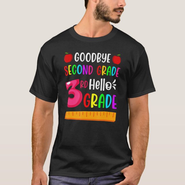 Camiseta Adeus 2º ano Alô 3º ano de volta à escola (Frente)