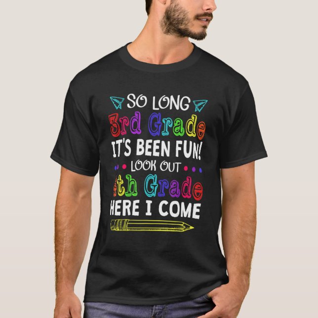 Camiseta Adeus 3º ano de boas-vindas 4º ano de volta a Scho (Frente)