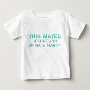 Camiseta Adicione nomes do irmão/irmã na irmã mais nova