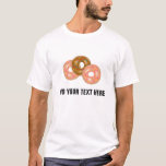 Camiseta Adicione suas próprias rosquinhas do fosco do<br><div class="desc">Características deste design do t-shirt um gráfico de três rosquinhas: um com glacé do chocolate e dois com glacé da morango. Cada rosquinha tem colorido polvilha na parte superior. Abaixo dos cupcakes é o texto customizável permitindo que você adicione sua própria mensagem.</div>