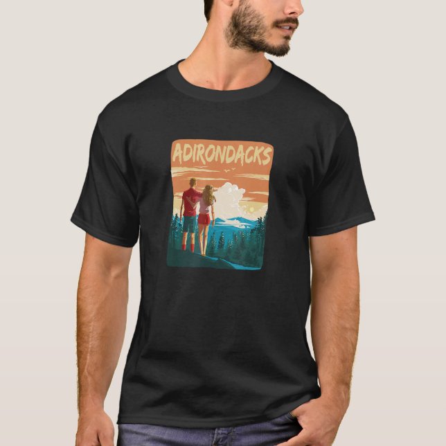 Camiseta Adirondack Mountain Park Caminhando Floresta Casal (Frente)