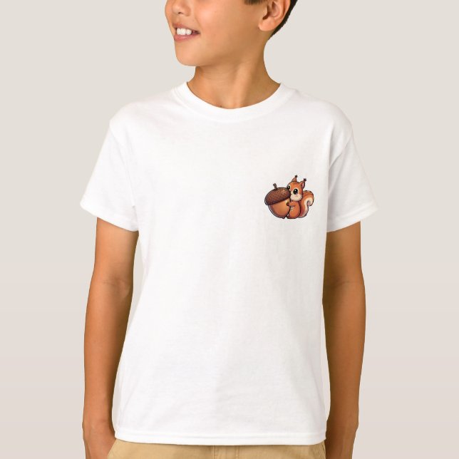 Camiseta Adorable Cartoon Squirrel Hugging Giant Acorn (Frente)