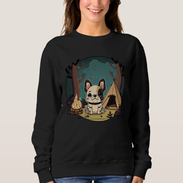 Camiseta Adorable Frenchie Enjoying a Camping Trip in the F (Frente)