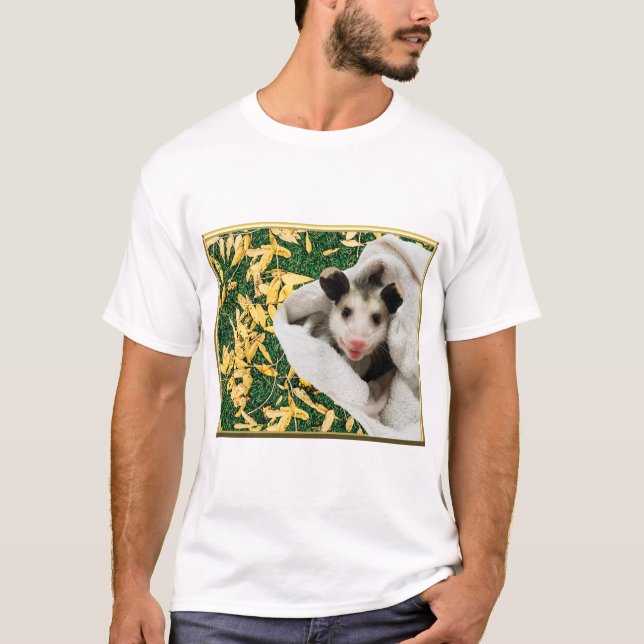 Camiseta Adorável Doce Bebê Gambá (Frente)