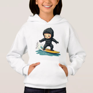 Camiseta adorável garoto vestindo um traje ninja de cheio