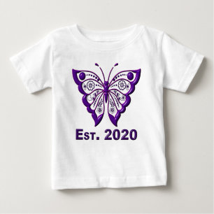 Camiseta Adoravelmente Bonito "Est. 2020 Borboleta Roxa"