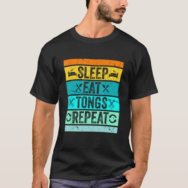 Camiseta Adormecer Comer Canções Repetir Forte da Ferrament (Frente)