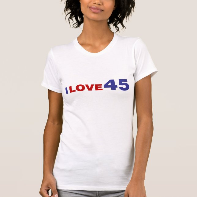 Camiseta Adoro 45 (Frente)