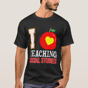Camiseta Adoro Ensinar Segundo grau de Estudos Sociais
