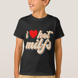 Camiseta Adoro Hot MILFS Red Heart Retro Hot Mãe Adoro Ho