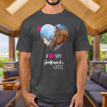 Camiseta Adoro Minha Foto Personalizada De Cavalo Namorada<br><div class="desc">Quem você realmente ama? Sua namorada ou seu cavalo! Dê o presente perfeito para o seu namorado, esta dia de os namorados com esta camisa engraçada de amante de cavalos! Um deve ter para cada amante de cavalos, e equestre! Uma reviravolta divertida em I Love My Namorada, esta camisa diz...</div>