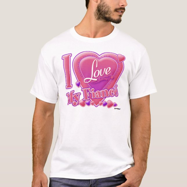 Camiseta Adoro o meu noivo rosa/roxo - coração (Frente)