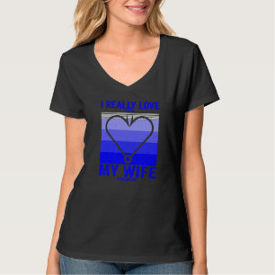Camiseta Adoro Quando Minha Esposa Me Deixa Pescar