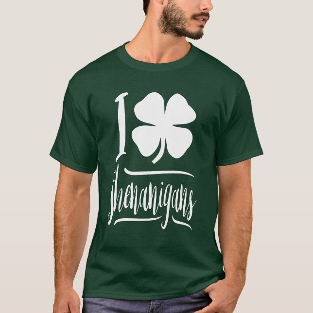 Camiseta Adoro Shenanigans (Frente)