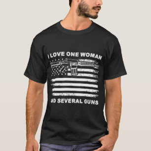 Camiseta Adoro uma mulher e várias armas, Vintage EUA Flag 