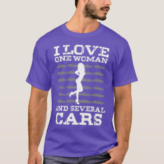 Camiseta Adoro uma mulher e vários carros.