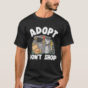 Camiseta Adote Não Compre Lixo Panda Raccoon 4